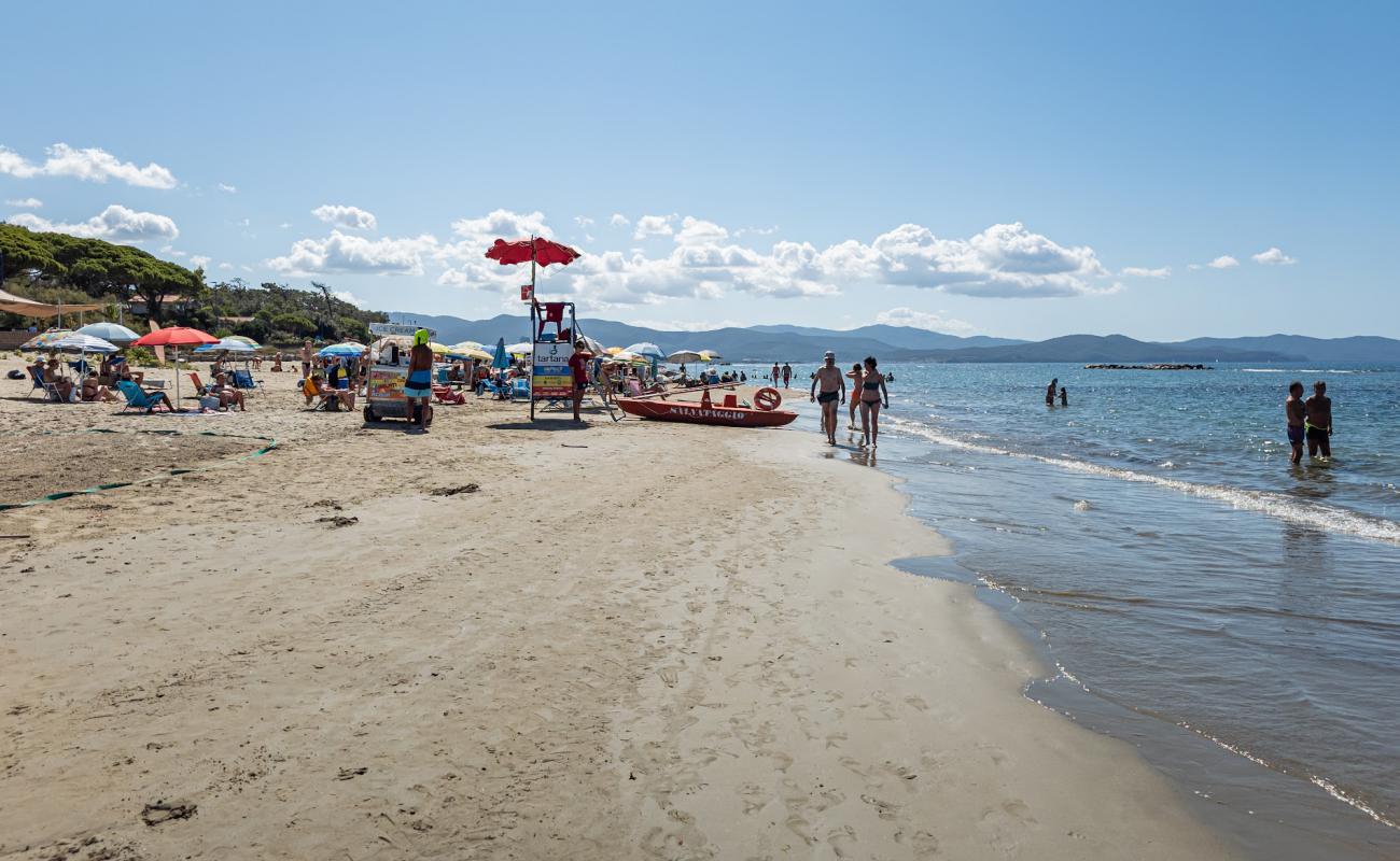 Photo of Spiaggia Golfo del Sole with bright sand surface