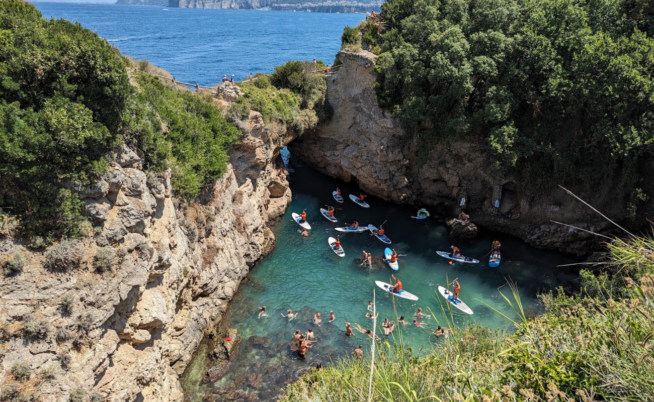 Photo of Bagni Regina Giovanna with rocks cover surface