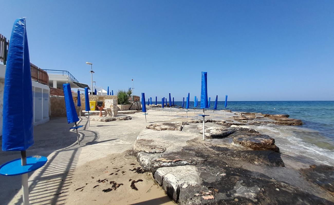 Photo of Lido Il Titolo with concrete cover surface