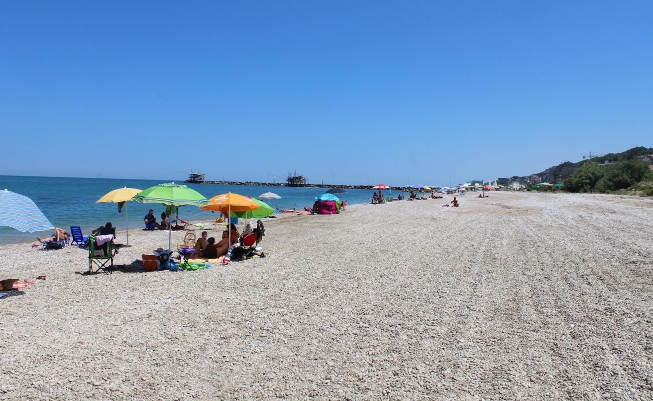 Photo of Spiaggia di Calata Cintioni with gray fine pebble surface