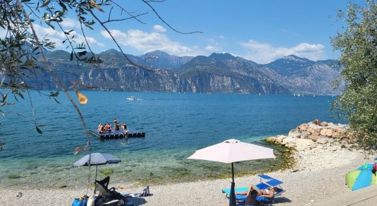 Spiaggia via Gardesana