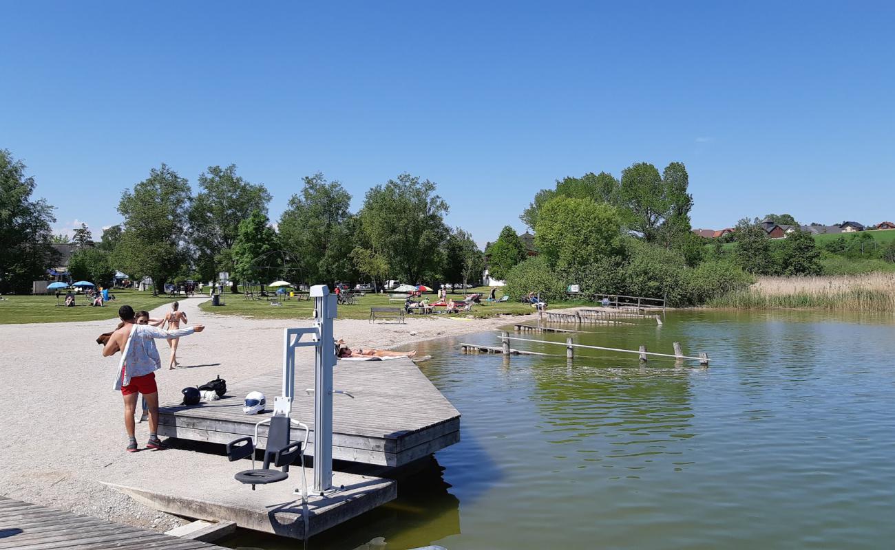 Photo of Strandbad Seekirchen with grass surface