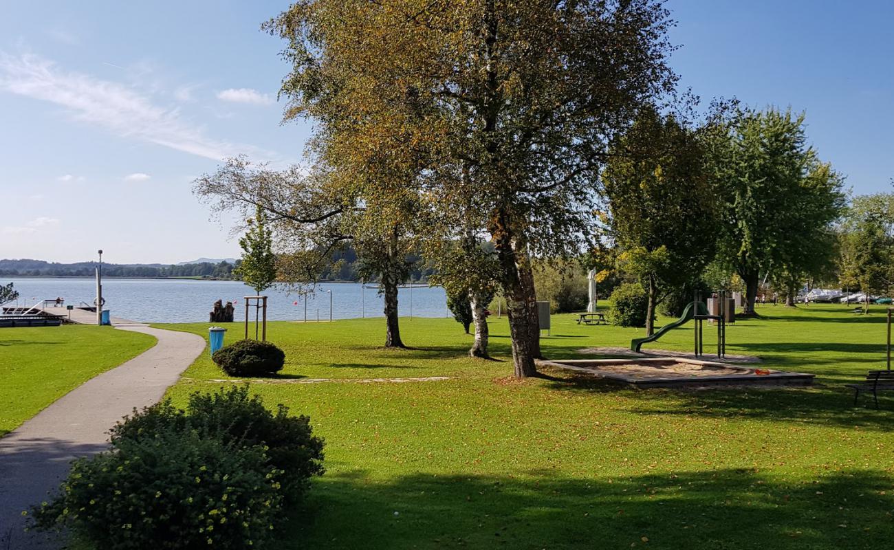 Photo of Wallersee Strand with grass surface