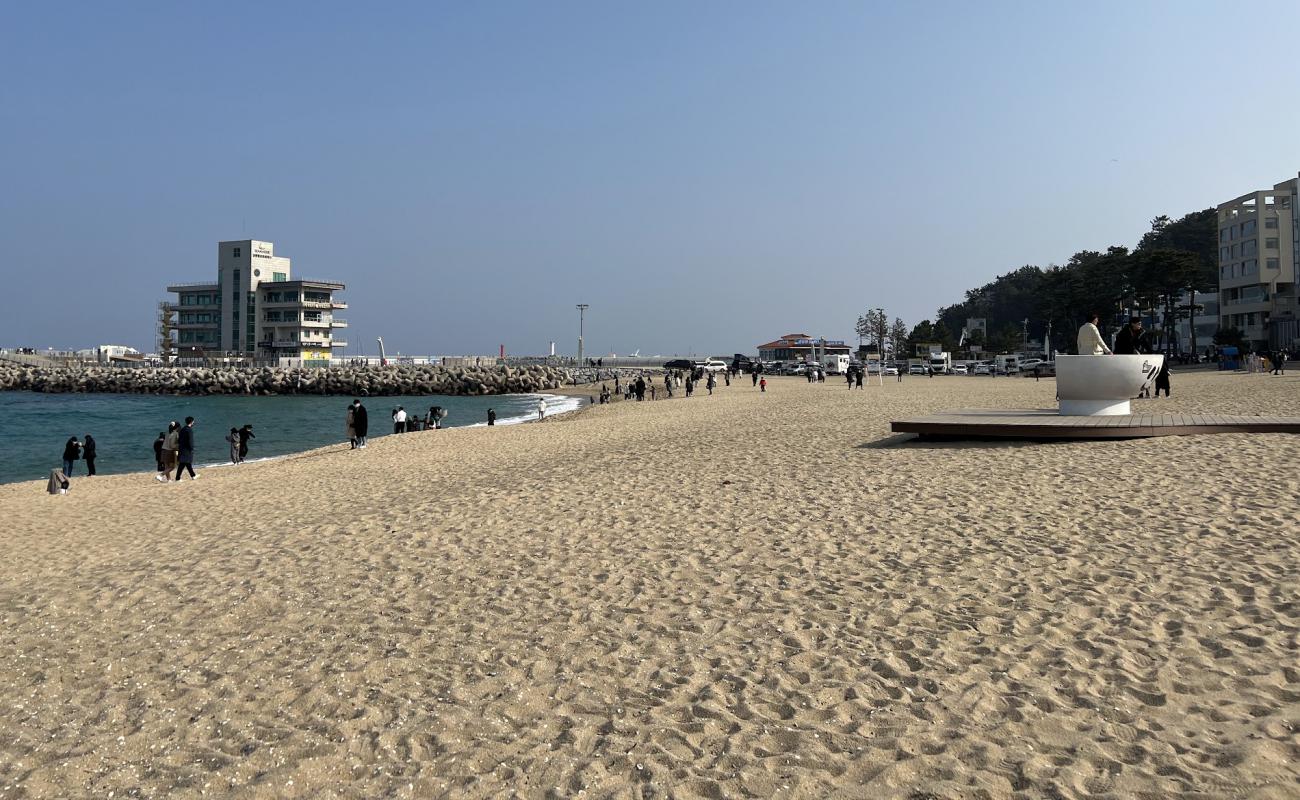 Photo of Anmok Beach with bright sand surface