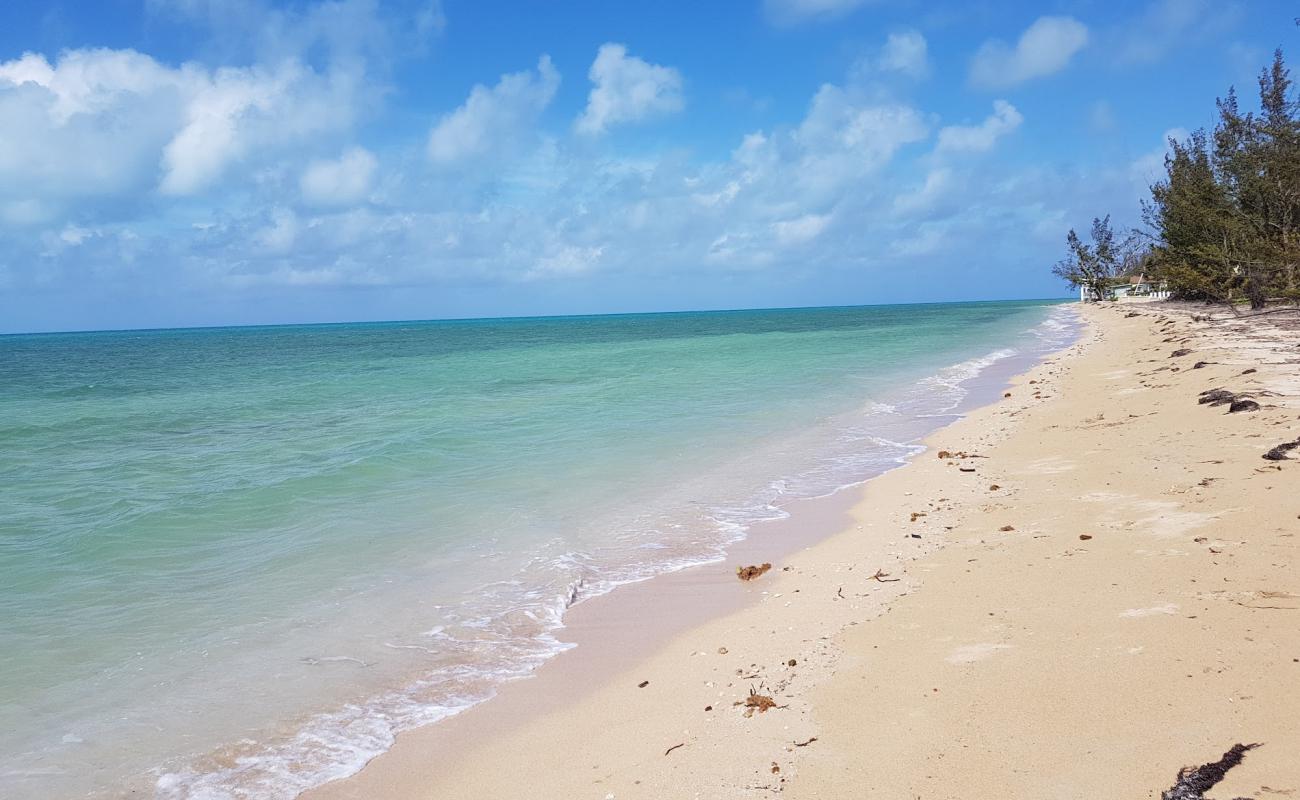 Photo of Coral Harbour beach with bright fine sand surface