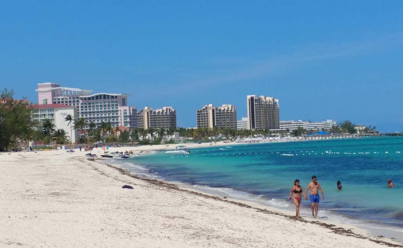 Photo of Goodman's Bay Park with bright fine sand surface