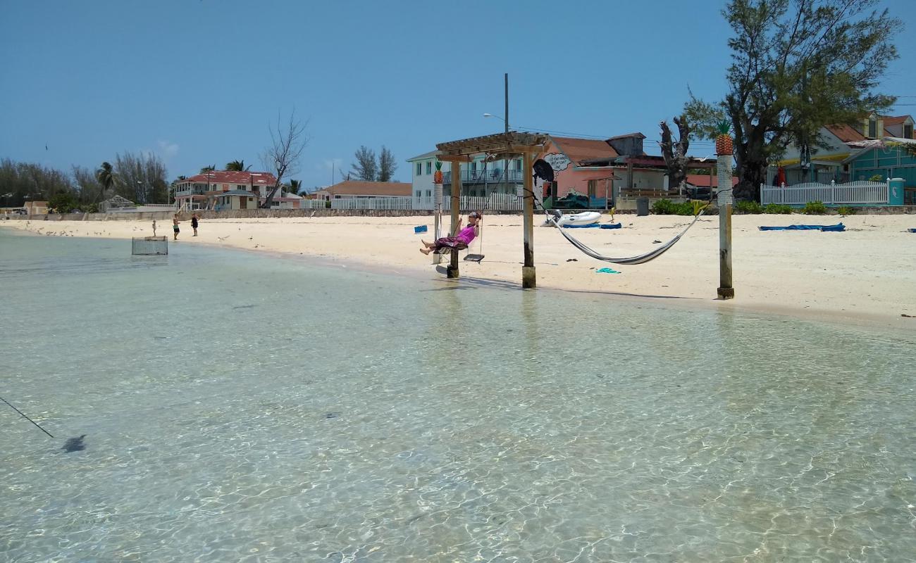 Photo of Tarpum Bay beach with bright sand surface