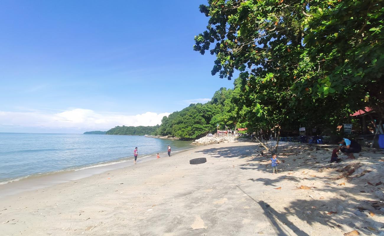 Photo of Ombak Damai Beach with bright sand surface