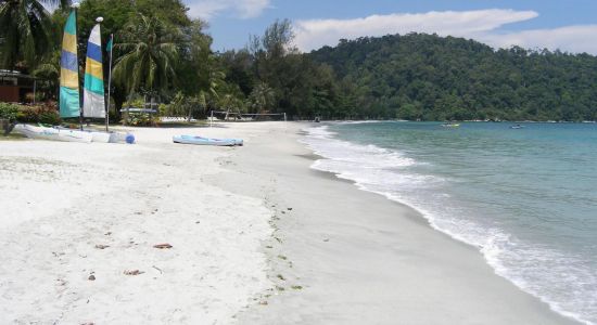 Teluk Belanga Beach