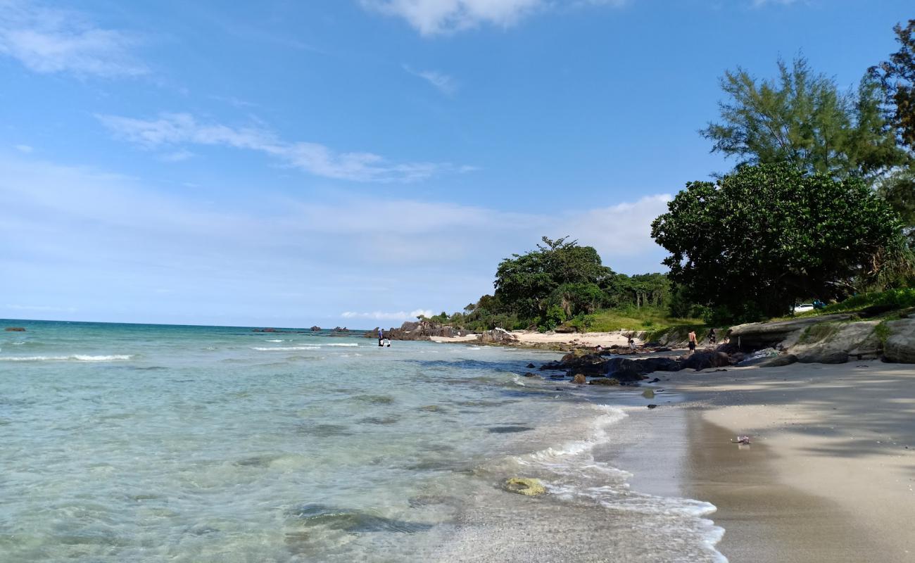 Photo of Tanjung Buluh Beach with bright sand surface