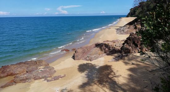 Teluk Mak Nik Beach