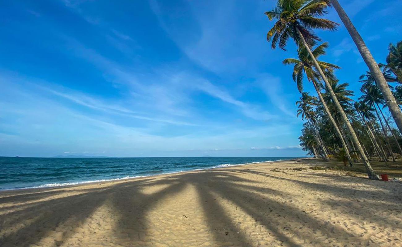 Photo of Penarik Beach II with bright sand surface