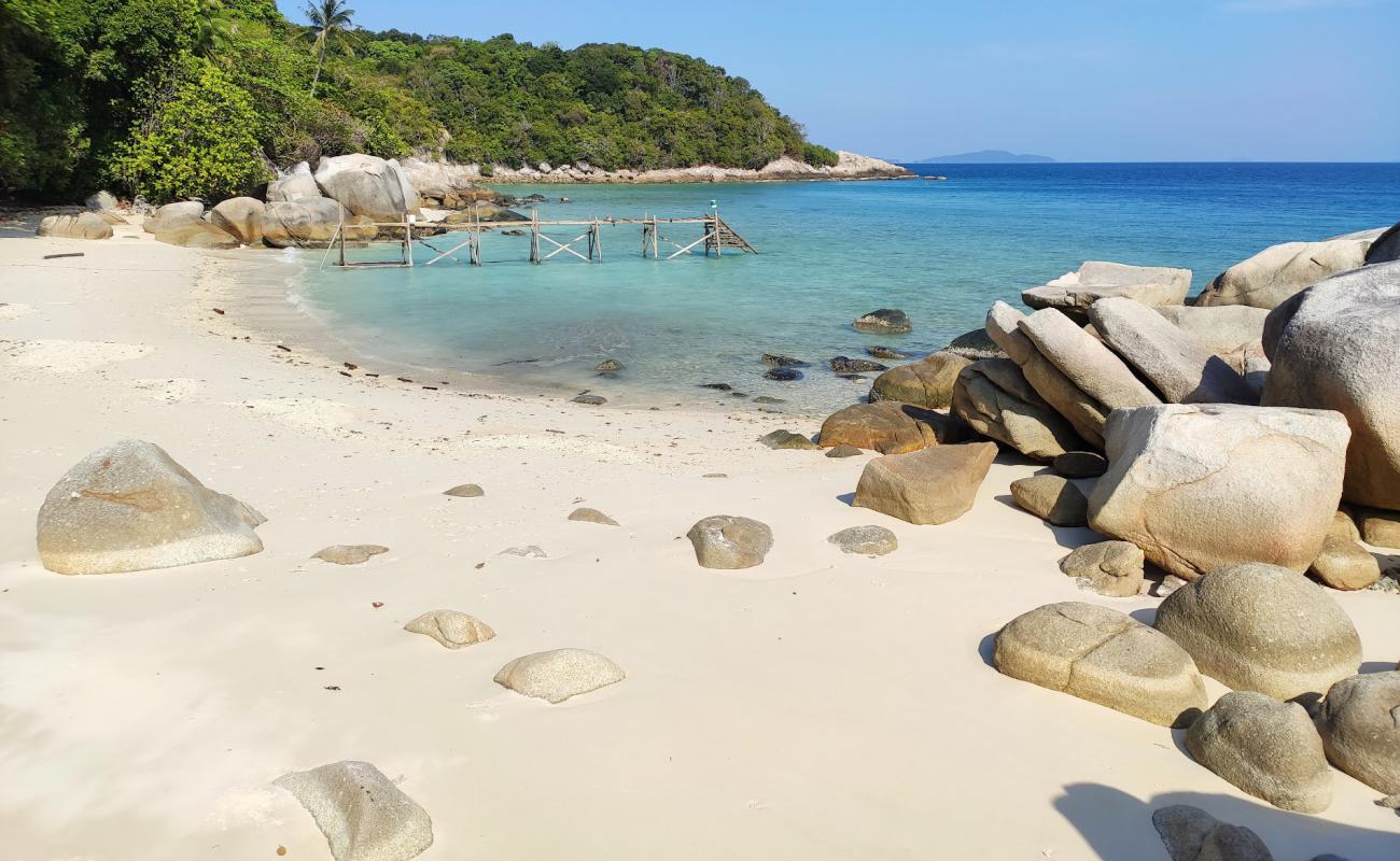 Photo of D'Coconut Lagoon with bright sand surface