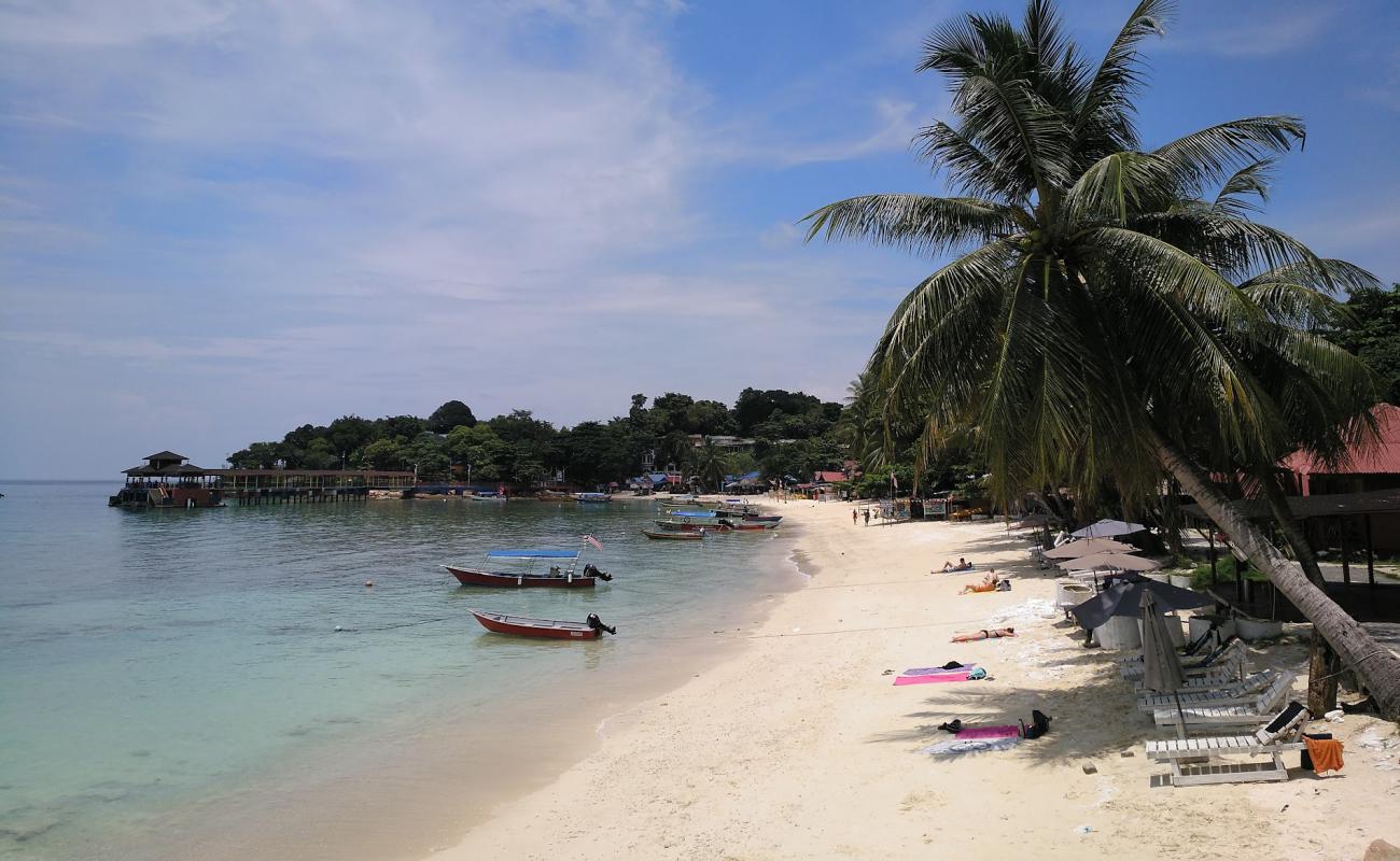 Photo of Coral Bay Perhentian Kecil with bright sand surface