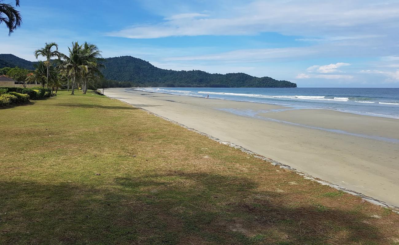 Photo of Karambunai Beach with bright fine sand surface