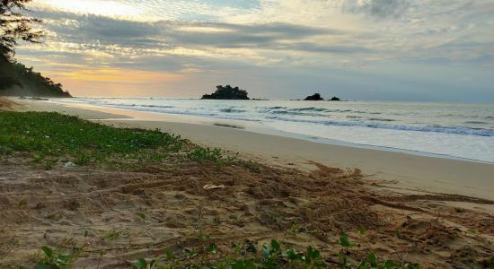 Lok Nunsung Beach