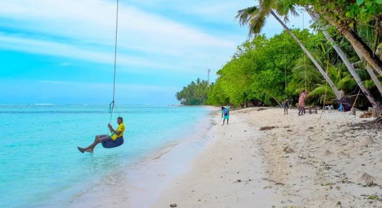 Fonadhoo Beach