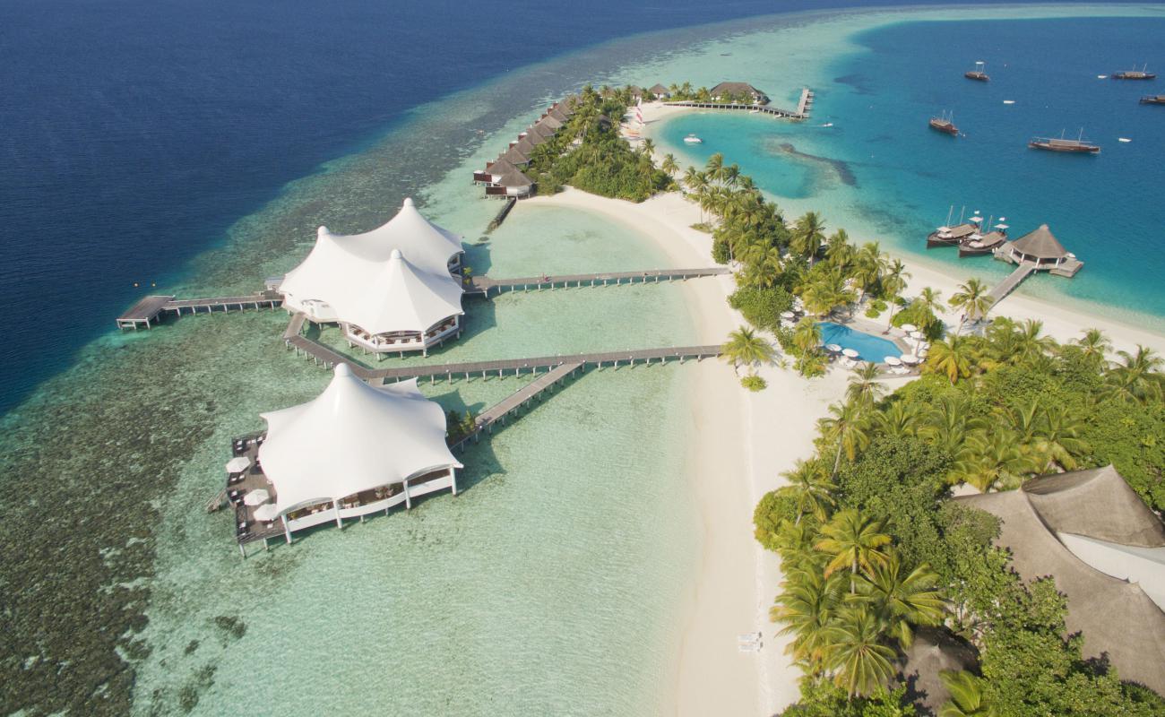 Photo of Safari Island with white sand surface