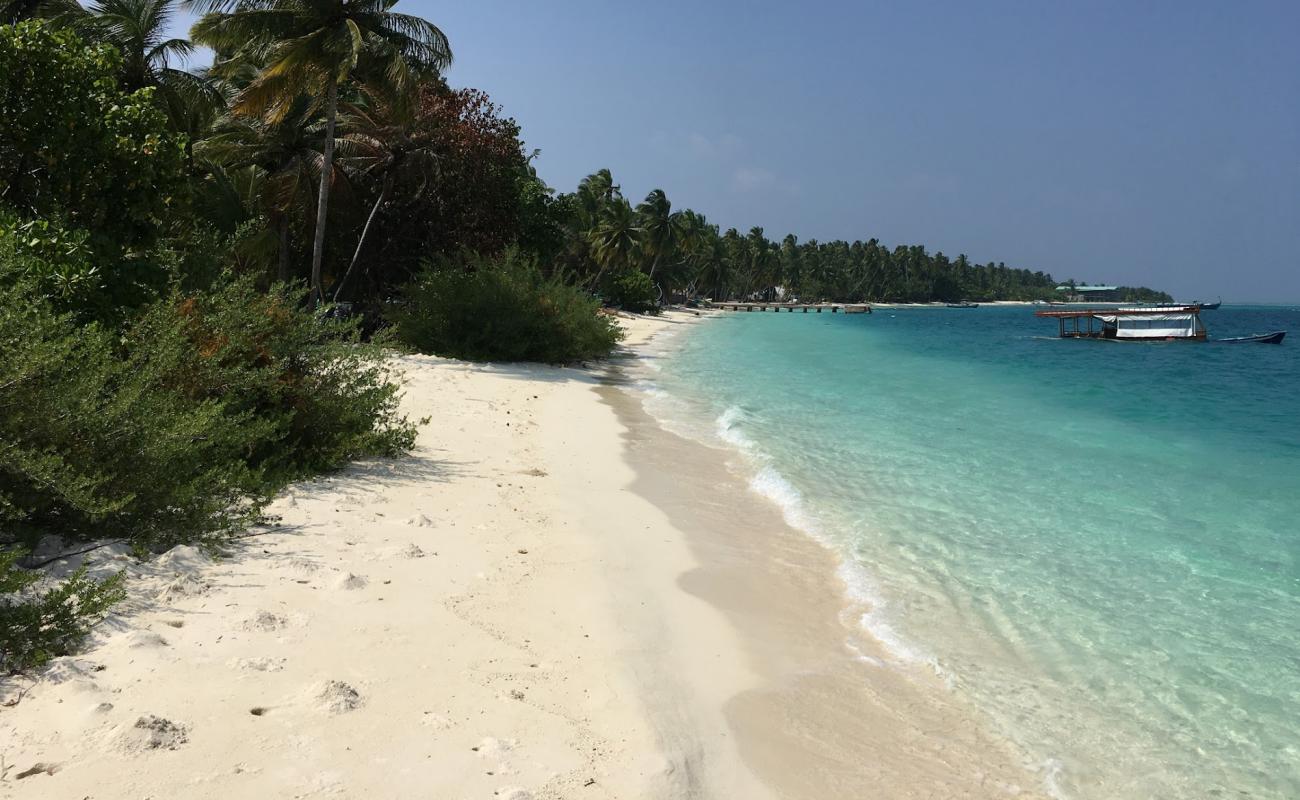 Photo of Mandhoo Beach with white sand surface