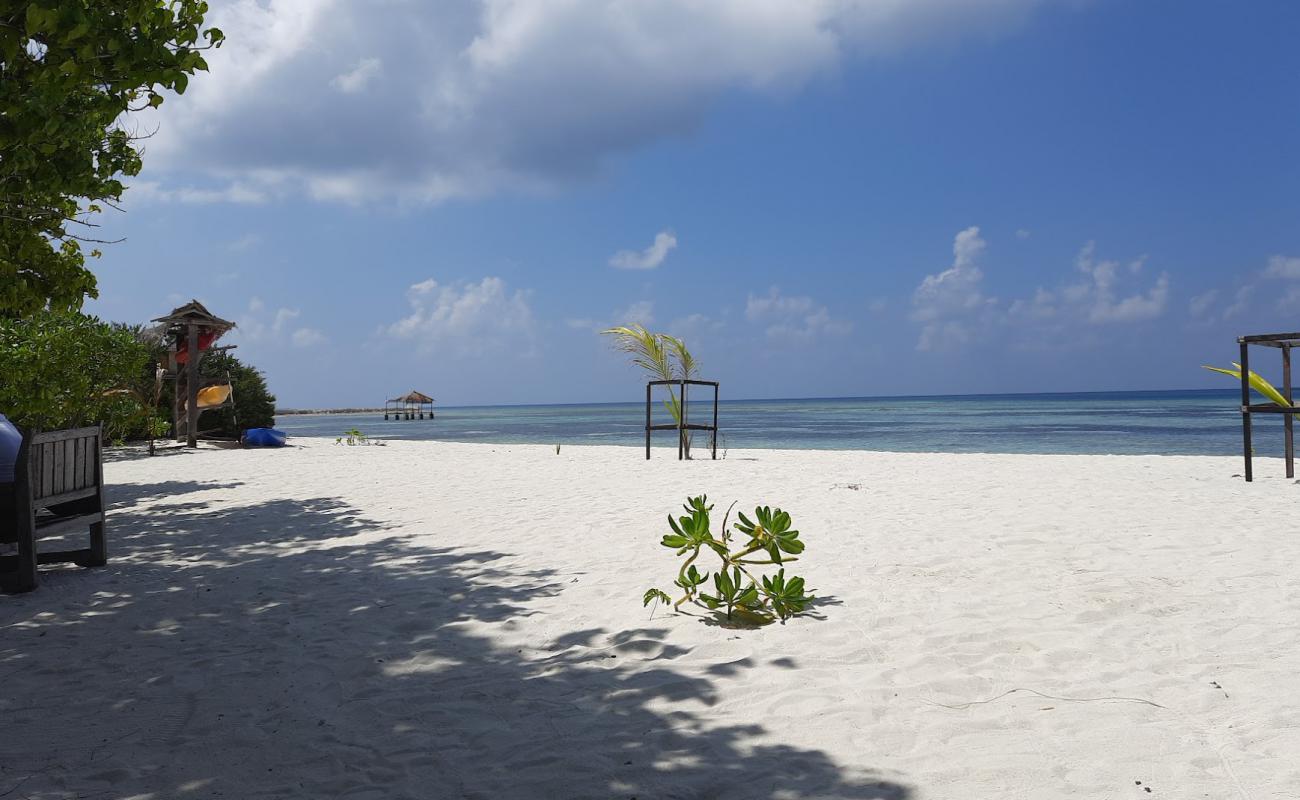 Photo of Himmafushi Beach with white sand surface