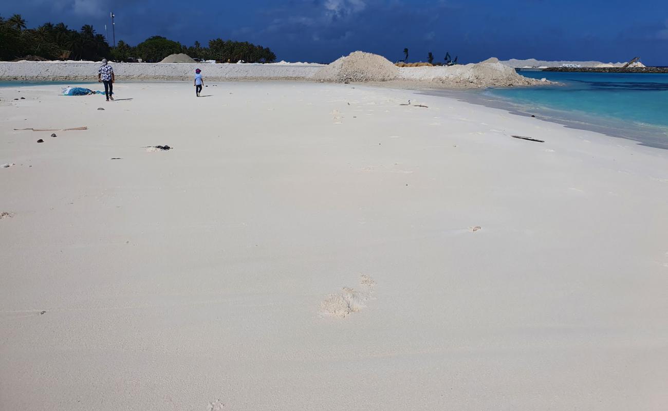 Photo of Fulhadhoo Thundi Beach with white sand surface