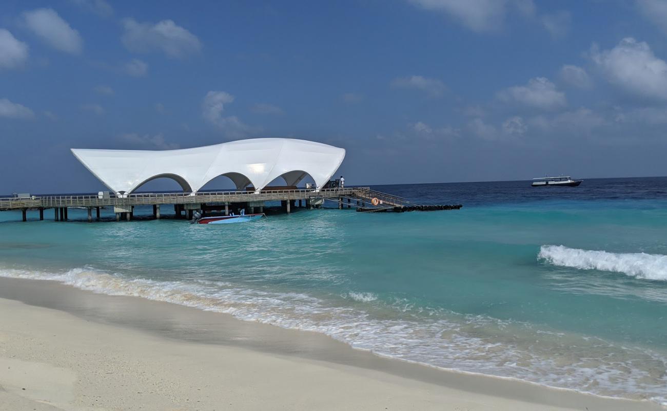 Photo of Miriandhoo Island Beach with white sand surface