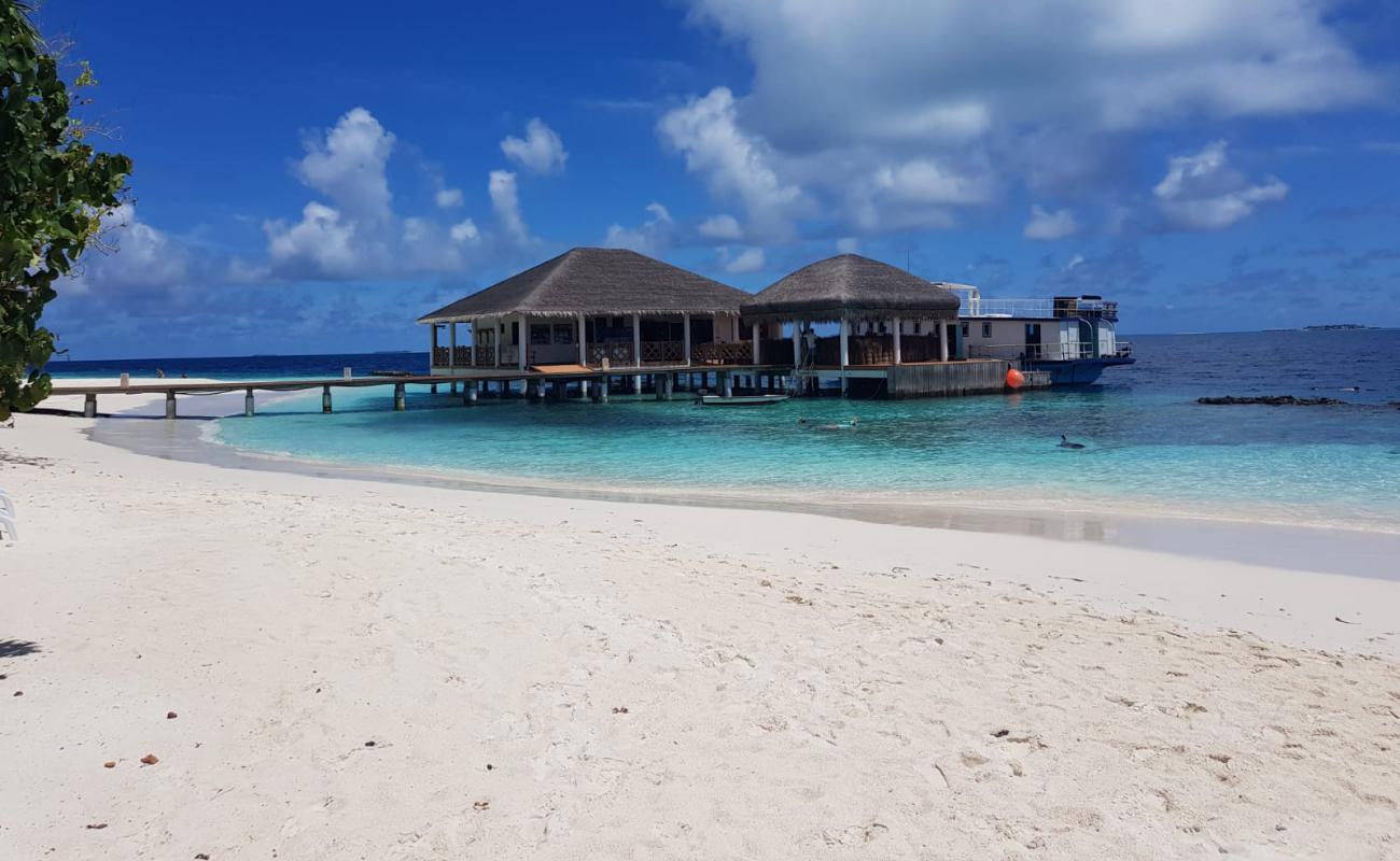 Photo of Hirundhoo Island Beach with white fine sand surface