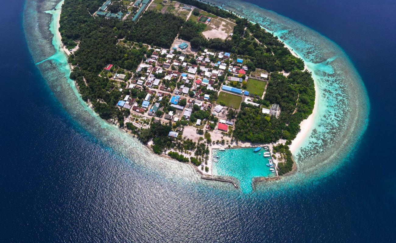 Photo of Miskiyh Magu Beach with white sand surface