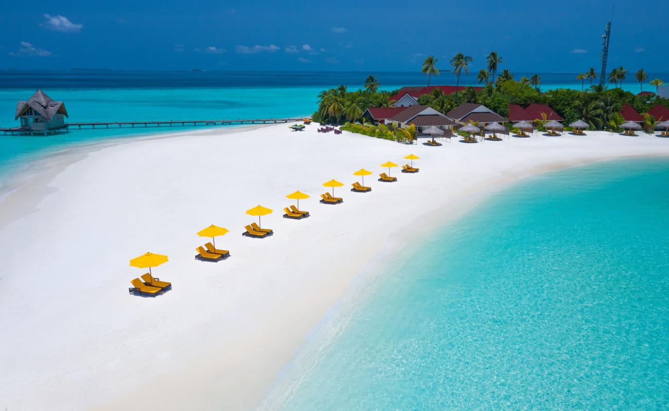 Photo of Dhigufaru Island Beach with white fine sand surface