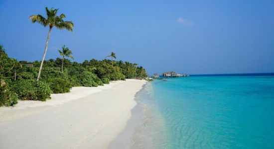 Vakkaru Island Beach