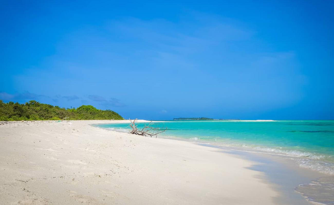 Photo of Dhidhdhoo Island Beach with bright sand surface