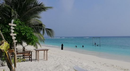 Maakurathu Island Beach