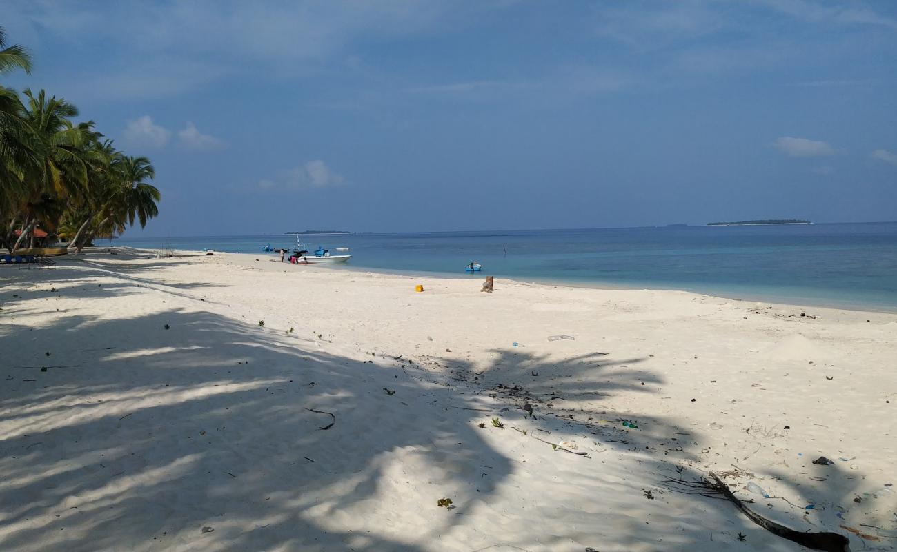 Photo of Meedhoo Island Beach with bright sand surface