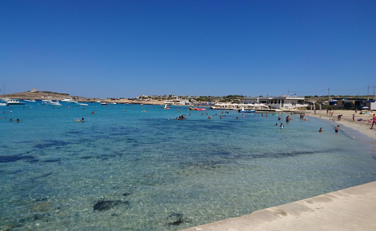 Photo of Bajja Armier Bay with bright sand surface