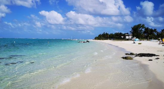 Pointe d'Esny Beach