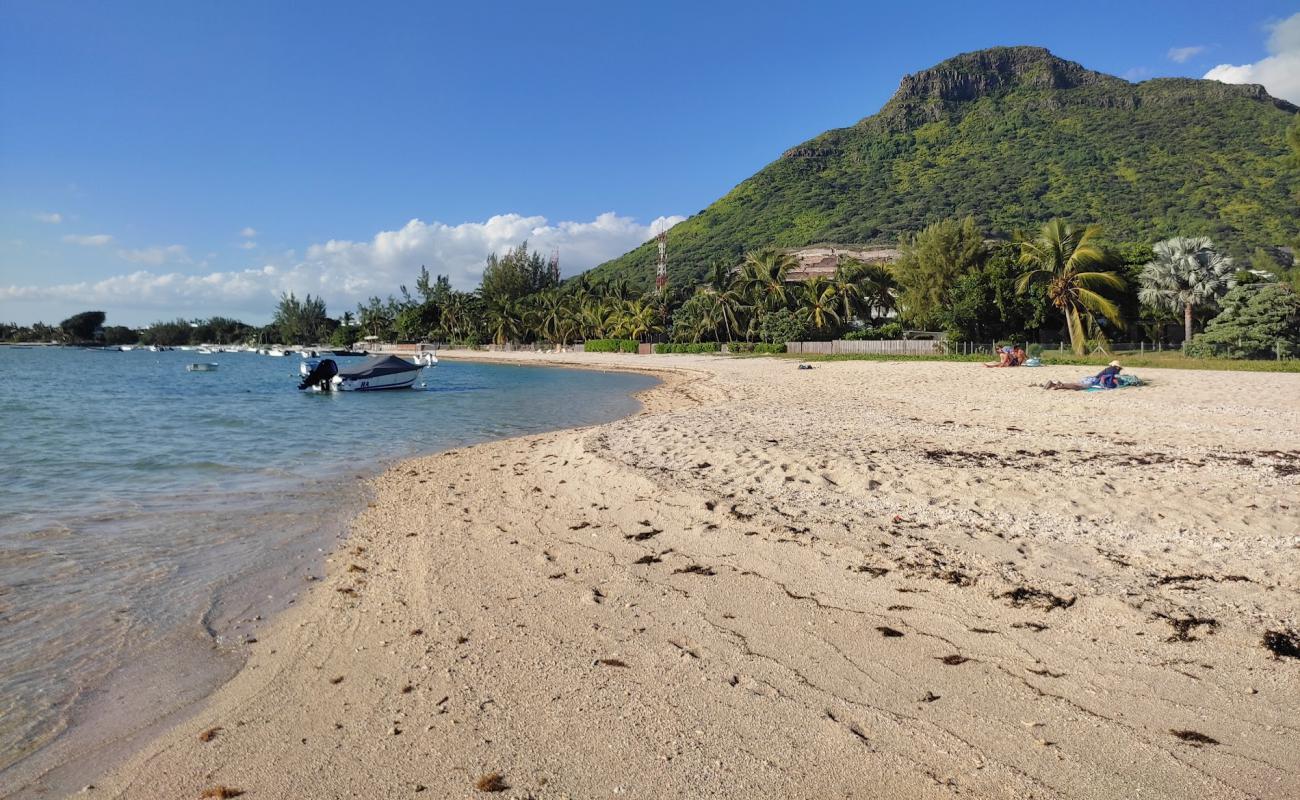 Photo of La Preneuse Beach with bright sand surface