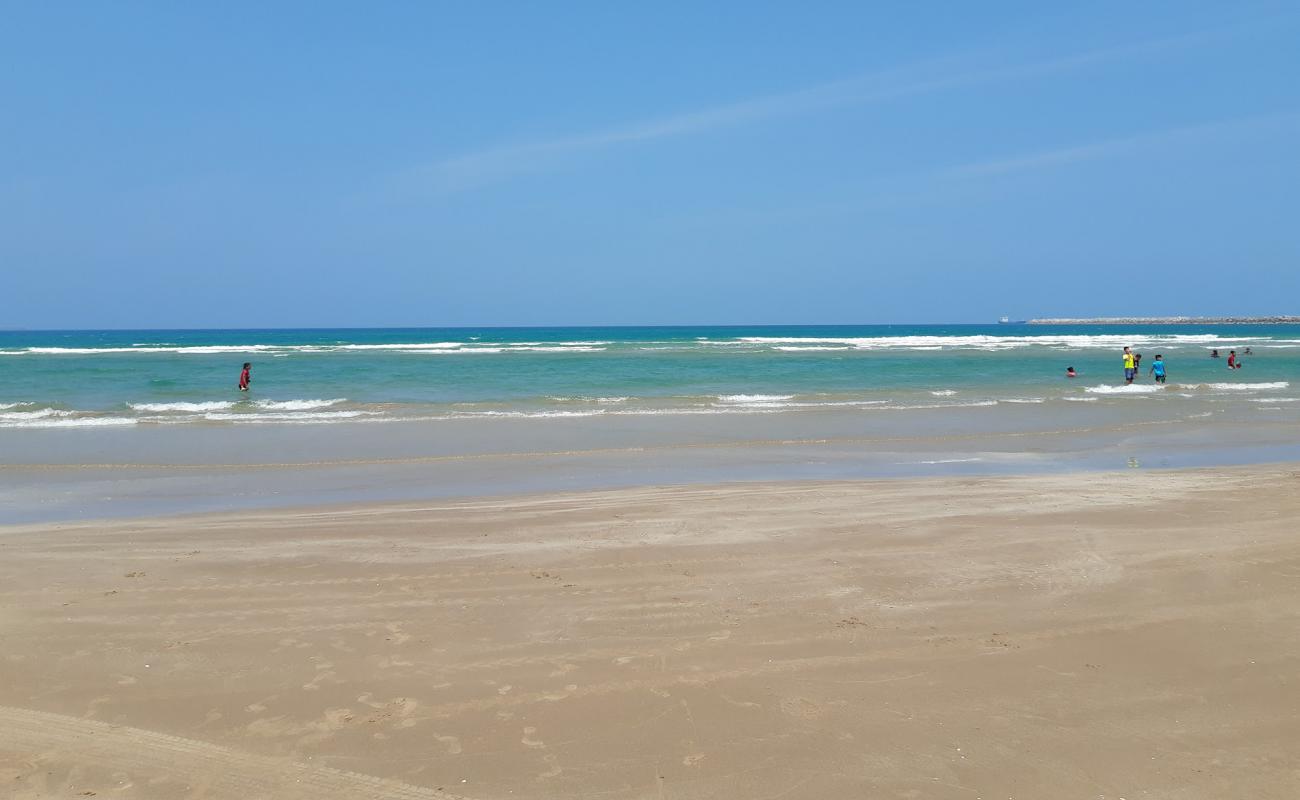 Photo of Playa Tesoro Altamira with bright fine sand surface