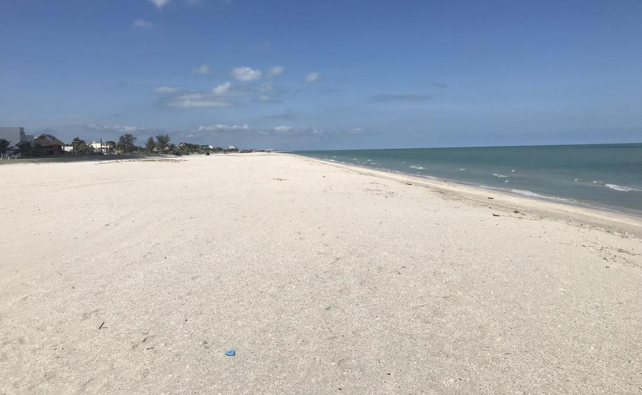 Photo of Palapa de Pemex with bright sand surface