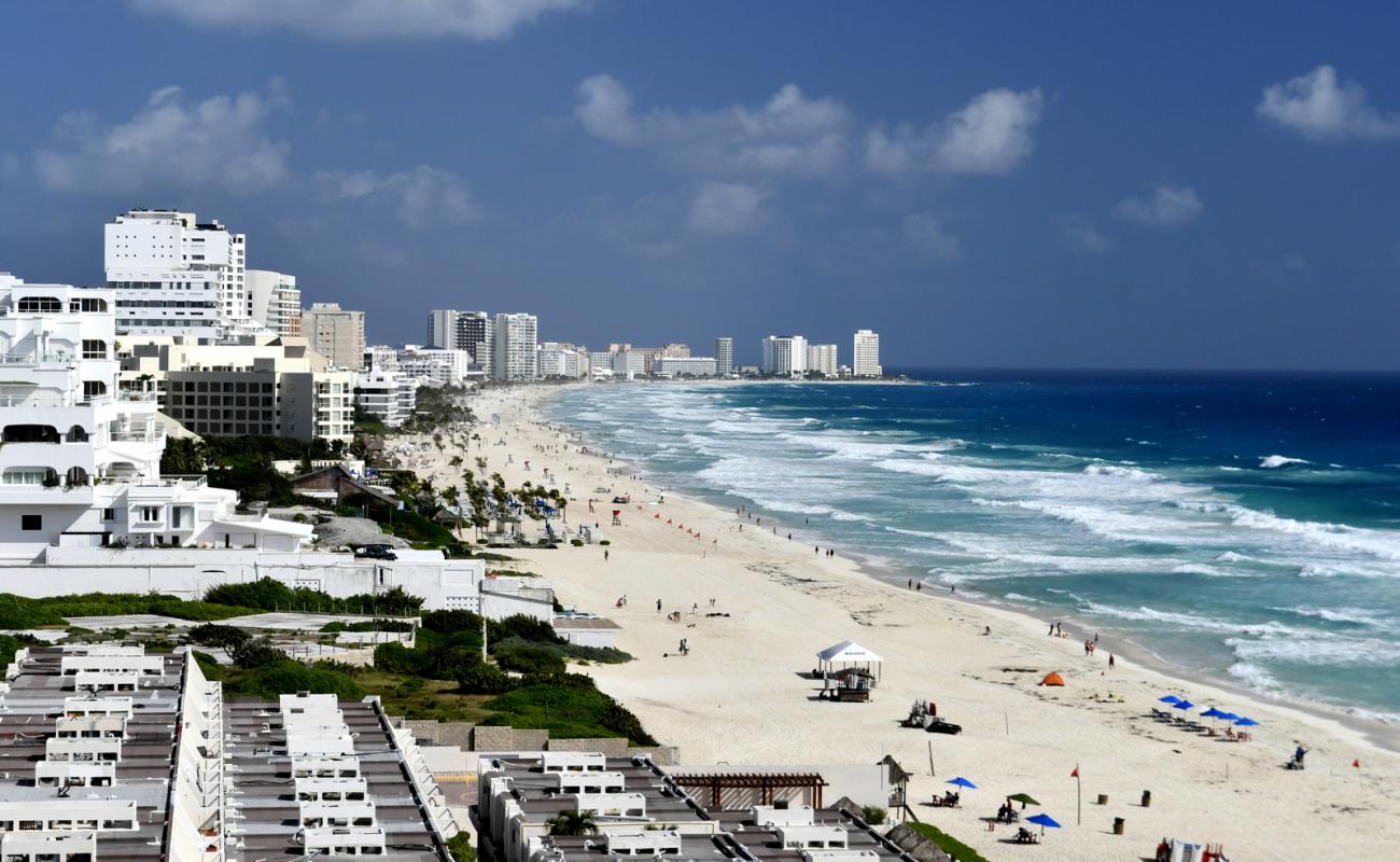 Photo of Marlin Beach with bright fine sand surface