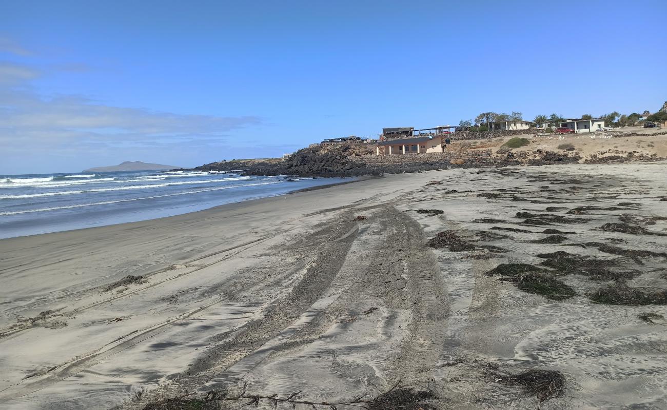 Photo of Playa La Chorera with brown sand surface