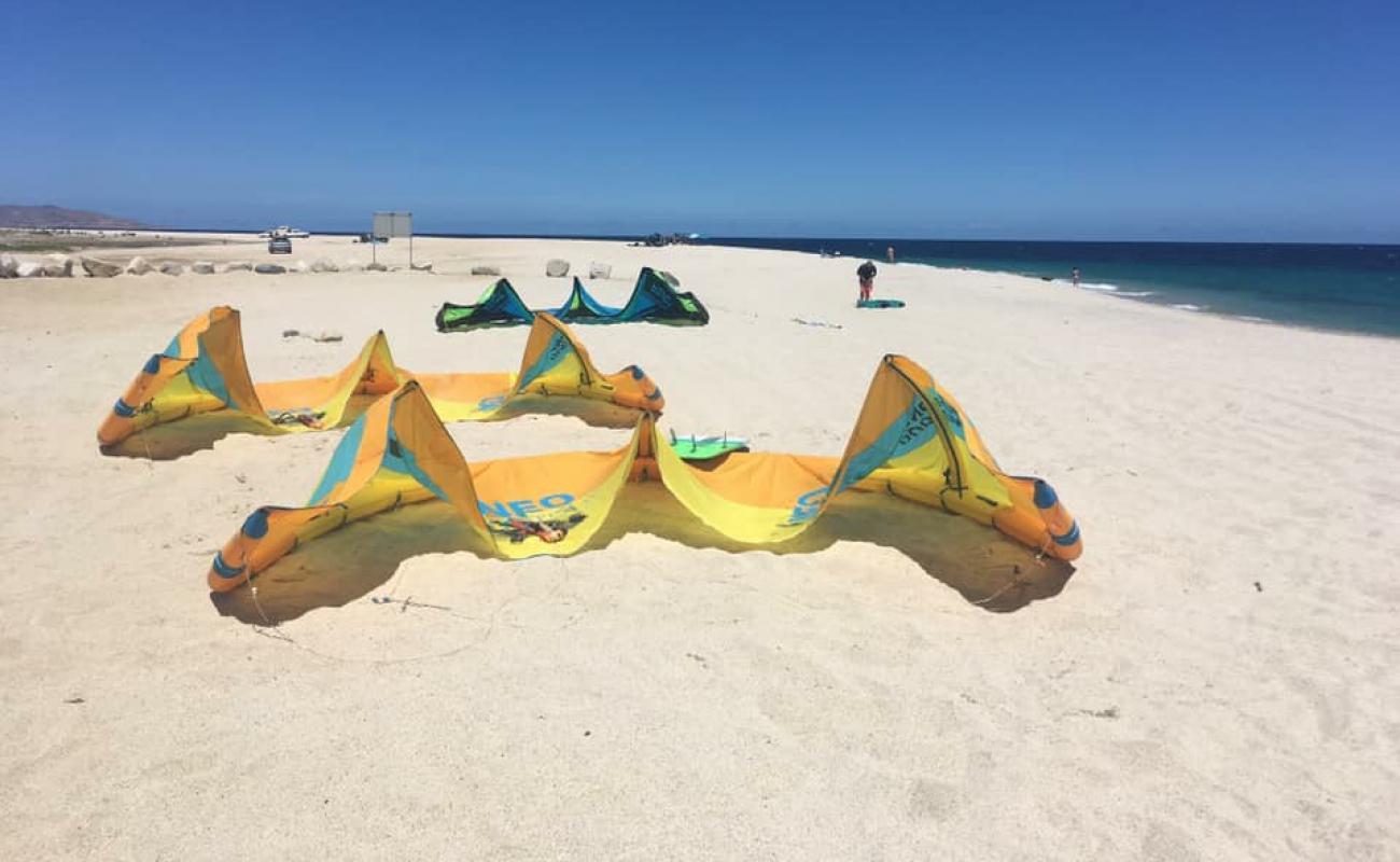 Photo of Playa el Faro with bright fine sand surface