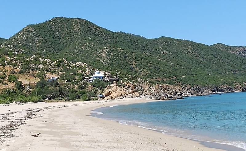 Photo of Playa Los Barriles with bright fine sand surface