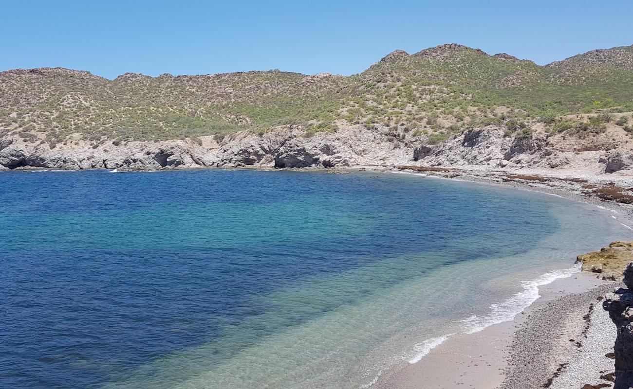 Photo of El Choyudito beach with gray pebble surface