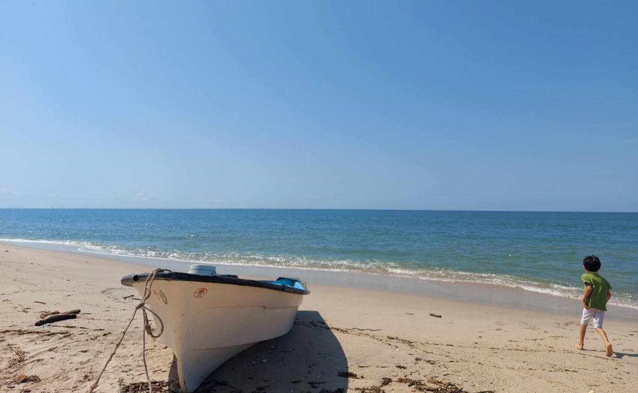 Photo of Camahuiroa beach with bright fine sand surface