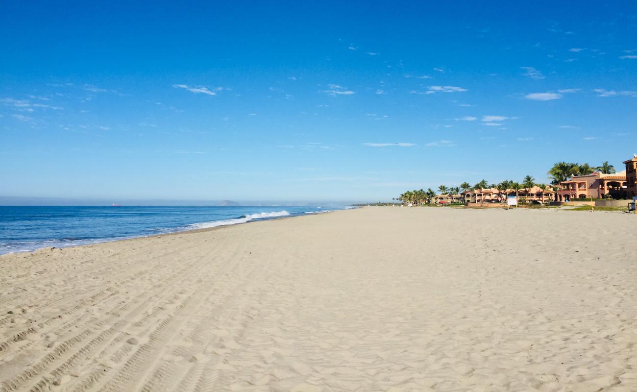 Photo of Isla de la Piedra beach II with bright fine sand surface