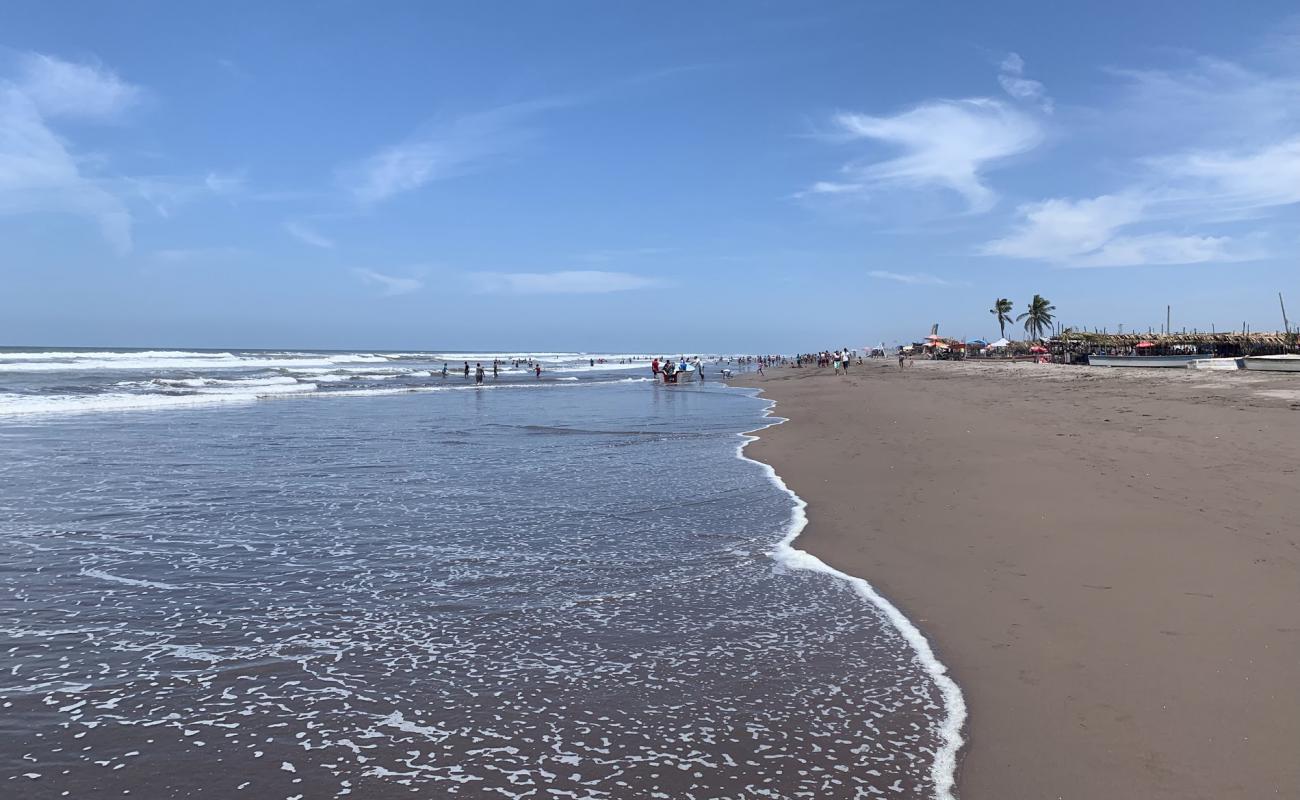 Photo of El Colorado beach with bright sand surface