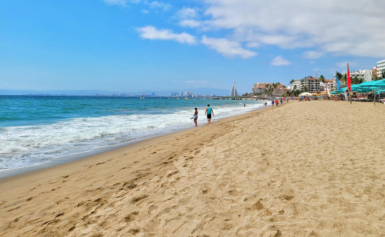 Photo of Los Muertos beach with bright fine sand surface