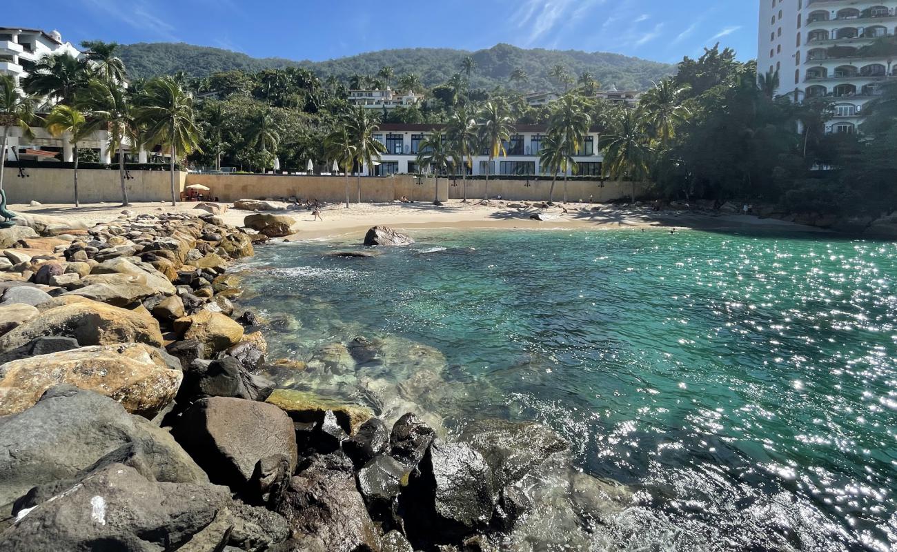 Photo of Garza Blanca II with bright sand & rocks surface