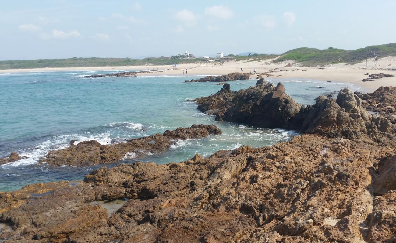 Photo of Chalacatepec beach with bright sand surface