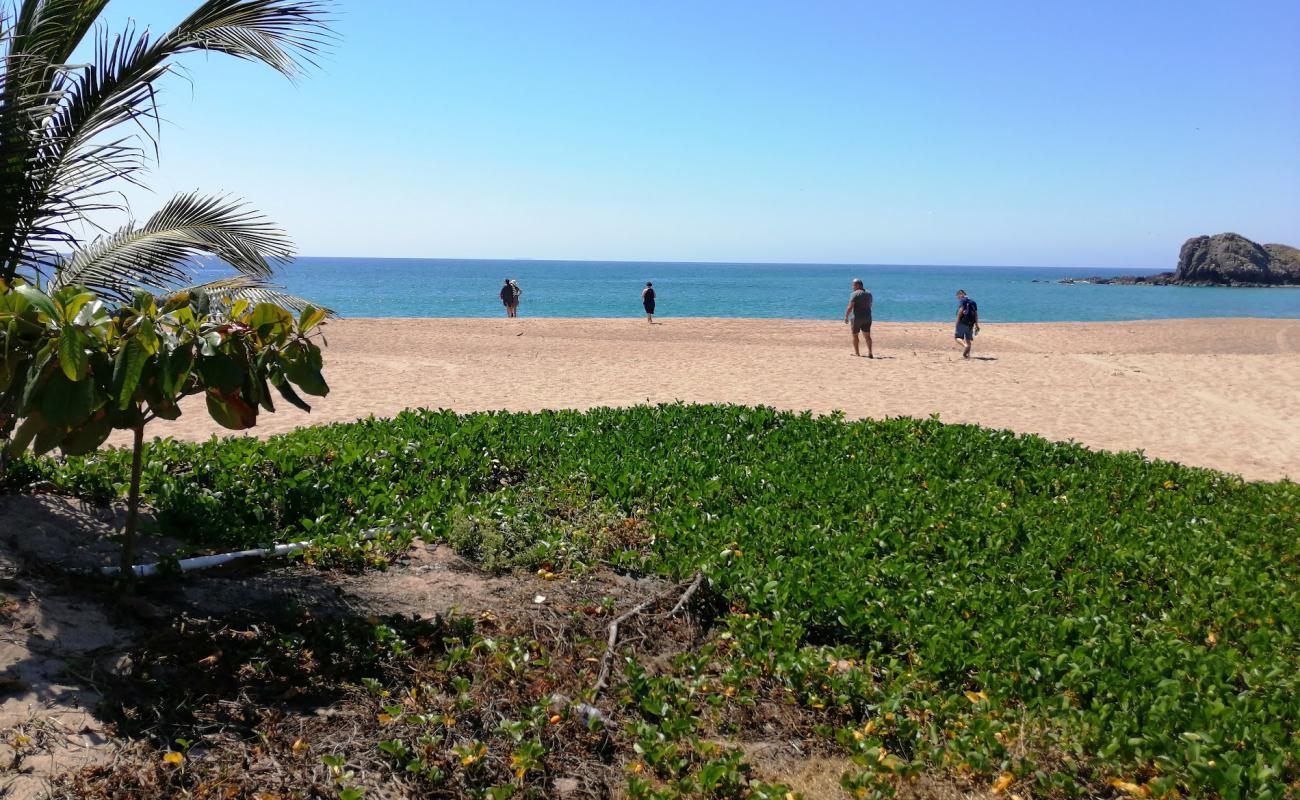 Photo of Tecuan beach with gray sand surface